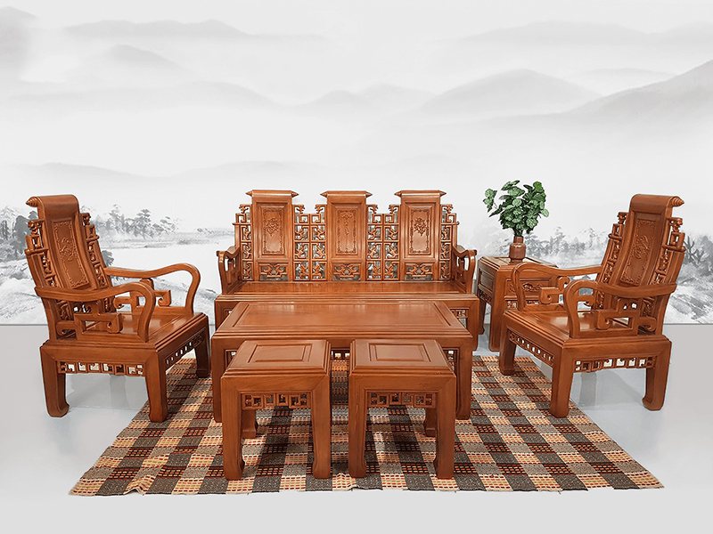Bộ bàn ghế gỗ tự nhiên đặt tại phòng khách
